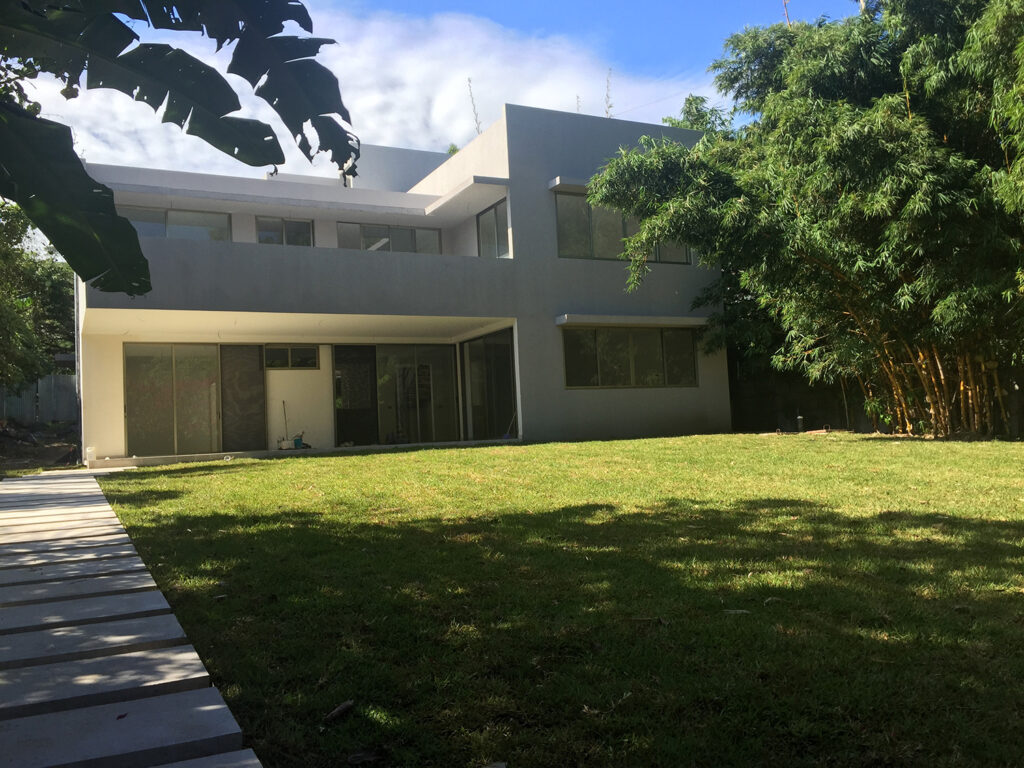 concrete modern house build